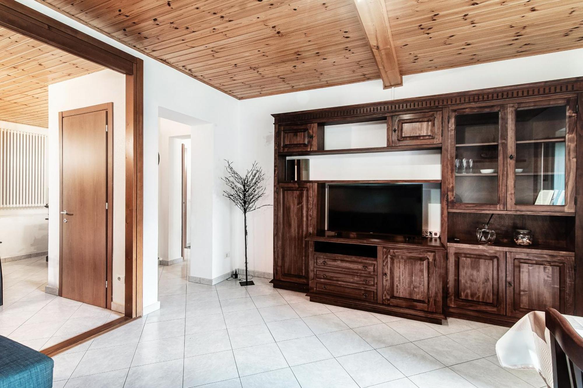 Delizioso Bilocale Vista Lago Colonno Екстериор снимка